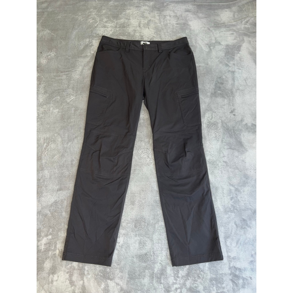 Women's REI Co-op Gray Straight Leg Cargo Pants Size 14